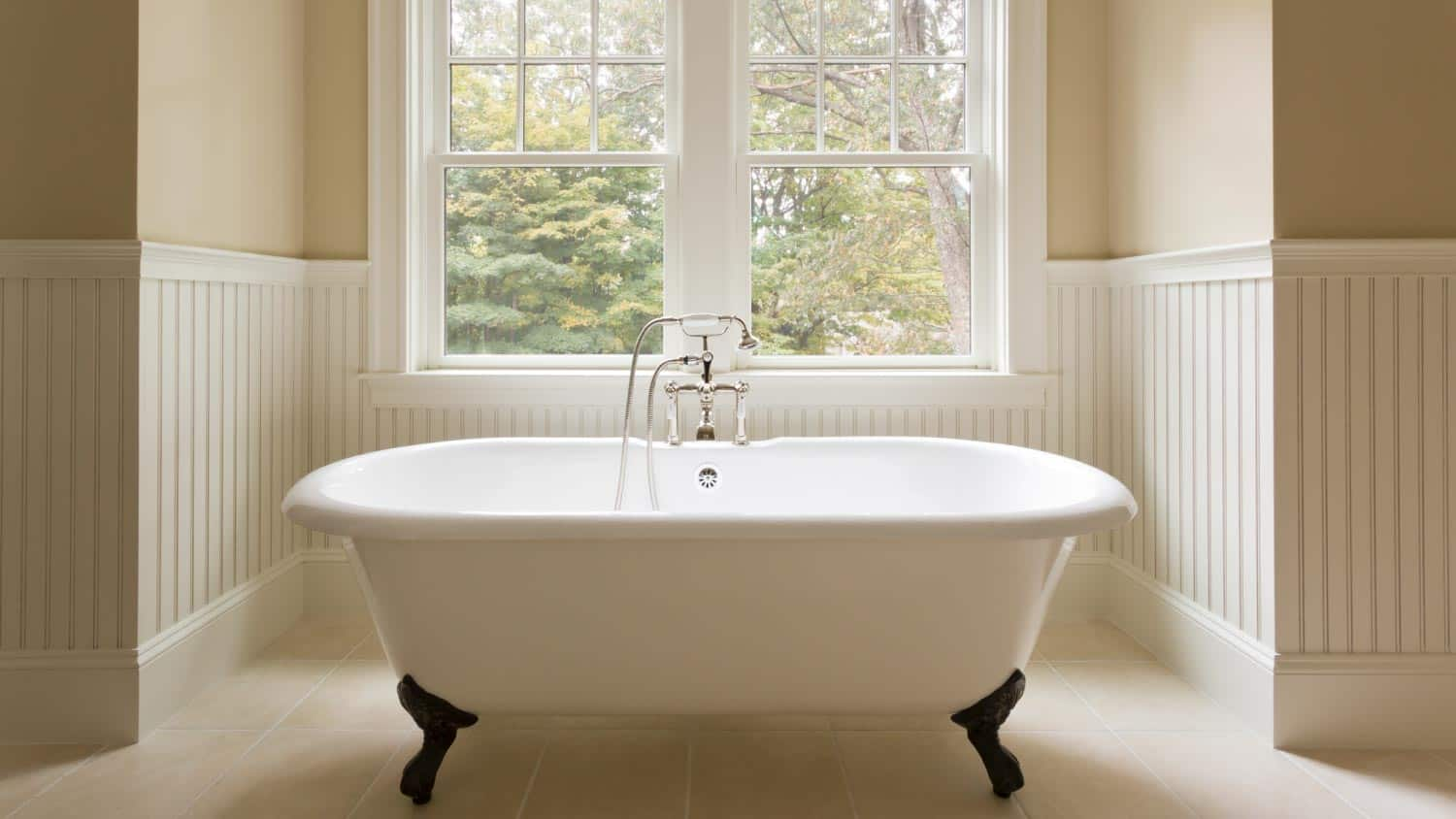 how to remove bathtub without destroying walls