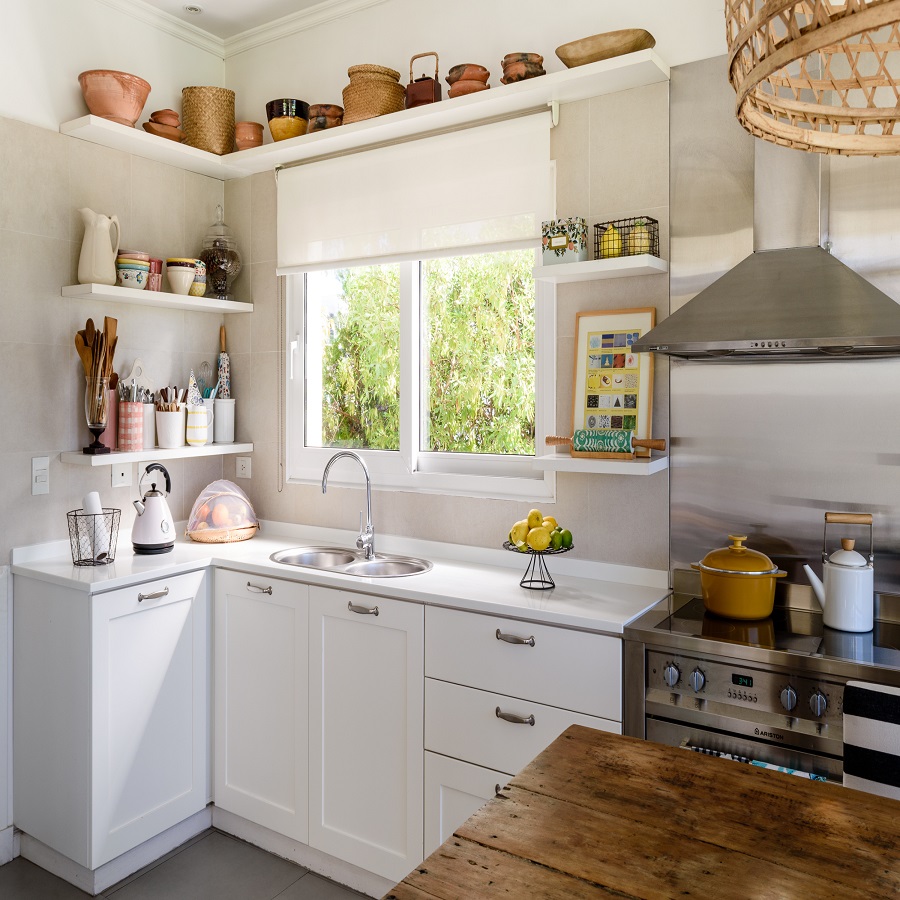 kitchen with two sinks