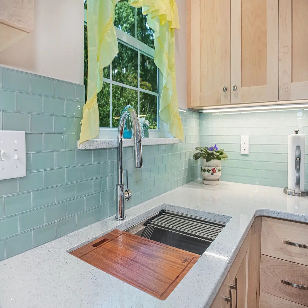 tile in kitchen sinks